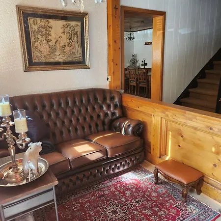 לינה וארוחת בוקר Gaestehaus Susanne