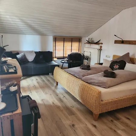 לינה וארוחת בוקר Gaestehaus Susanne