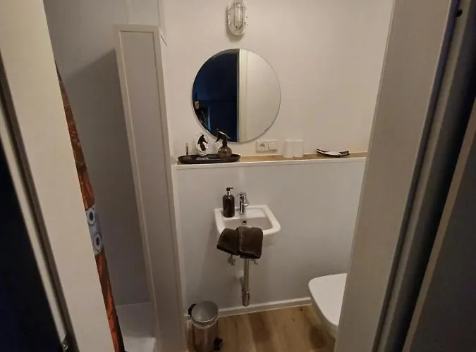לינה וארוחת בוקר Gaestehaus Susanne אוברשטאופן
